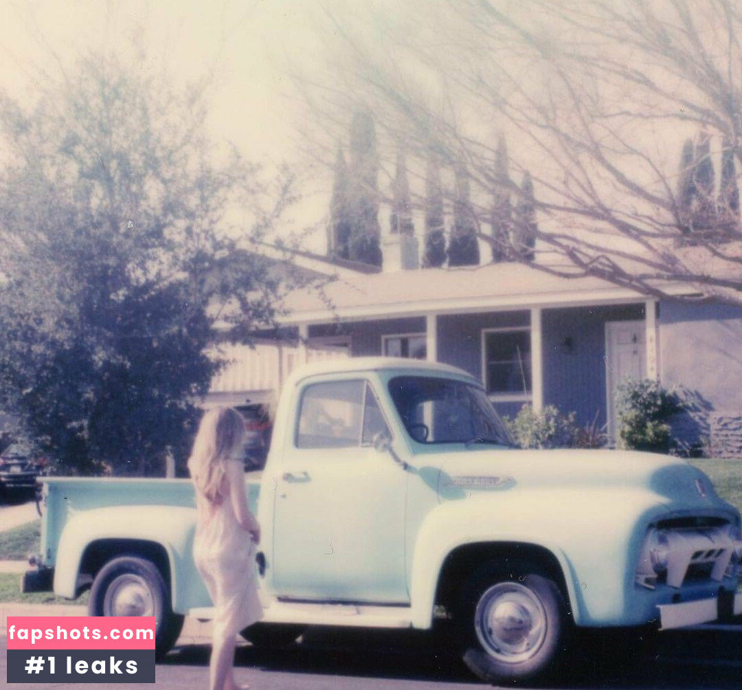 Sabrina Carpenter Filtración Desnuda OnlyFans Foto #2895 - Fapshots