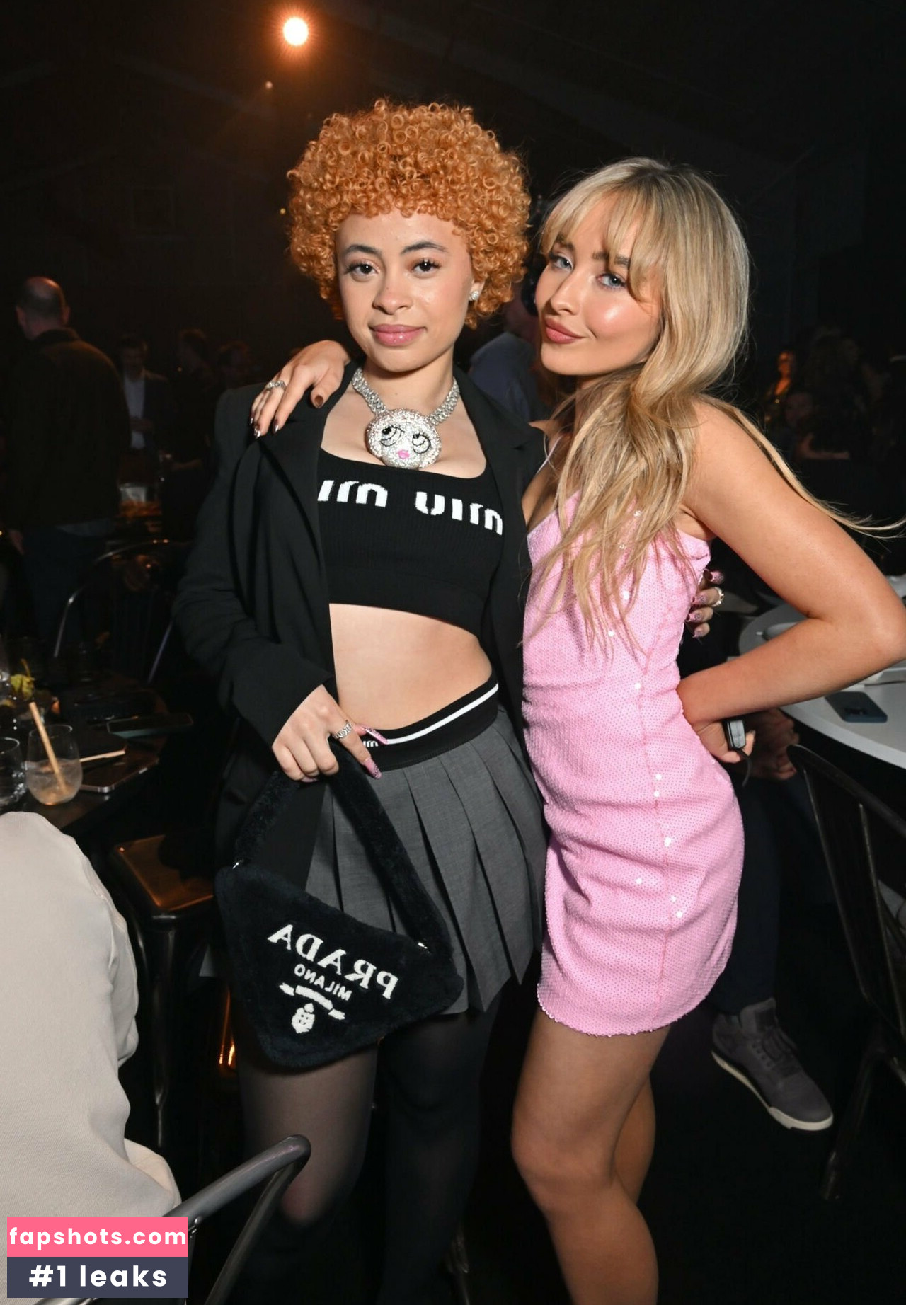 Sabrina Carpenter Nahé úniky fotek pouze od fanoušků #2968 - Fapshots