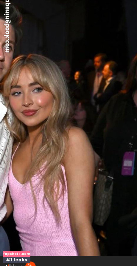Sabrina Carpenter Nahé úniky fotek pouze od fanoušků #2974 - Fapshots