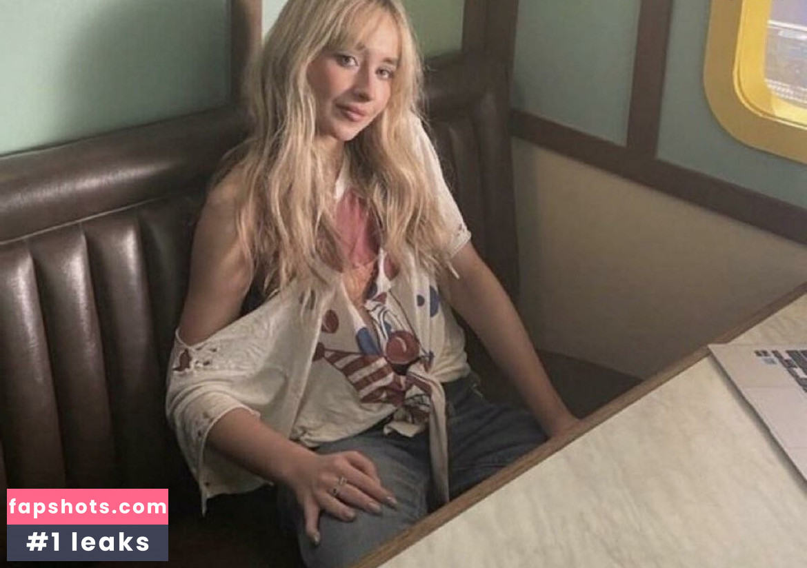 Sabrina Carpenter Nahé úniky fotek pouze od fanoušků #3045 - Fapshots