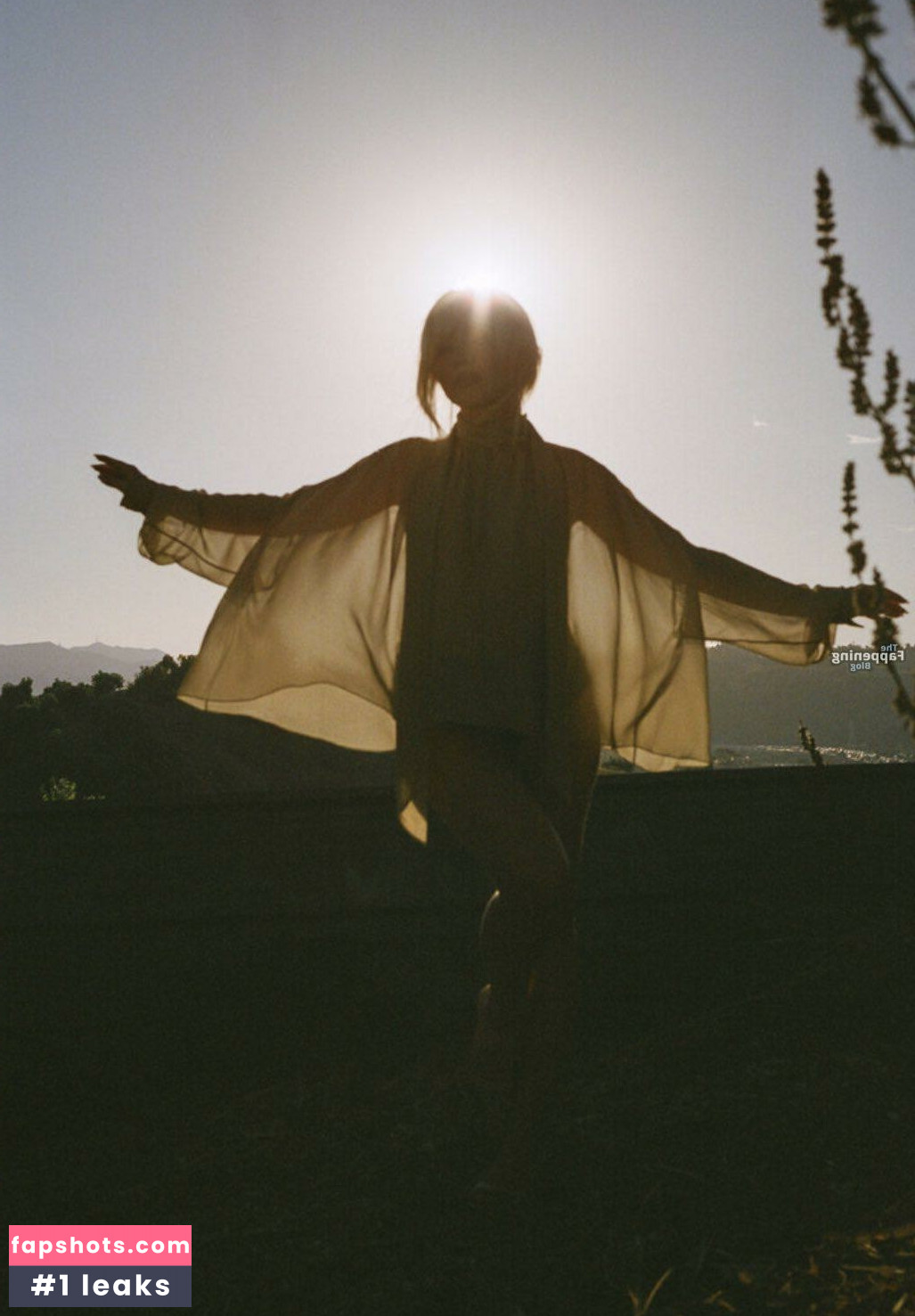 Sabrina Carpenter Filtración Desnuda OnlyFans Foto #422 - Fapshots