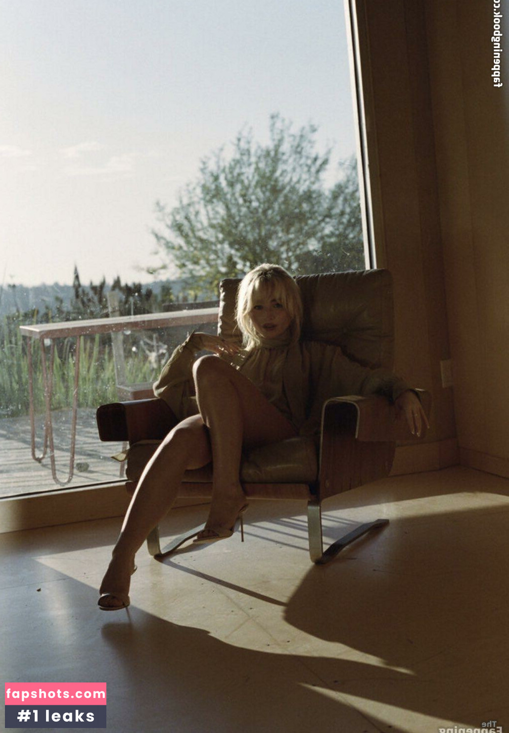 Sabrina Carpenter Filtración Desnuda OnlyFans Foto #423 - Fapshots