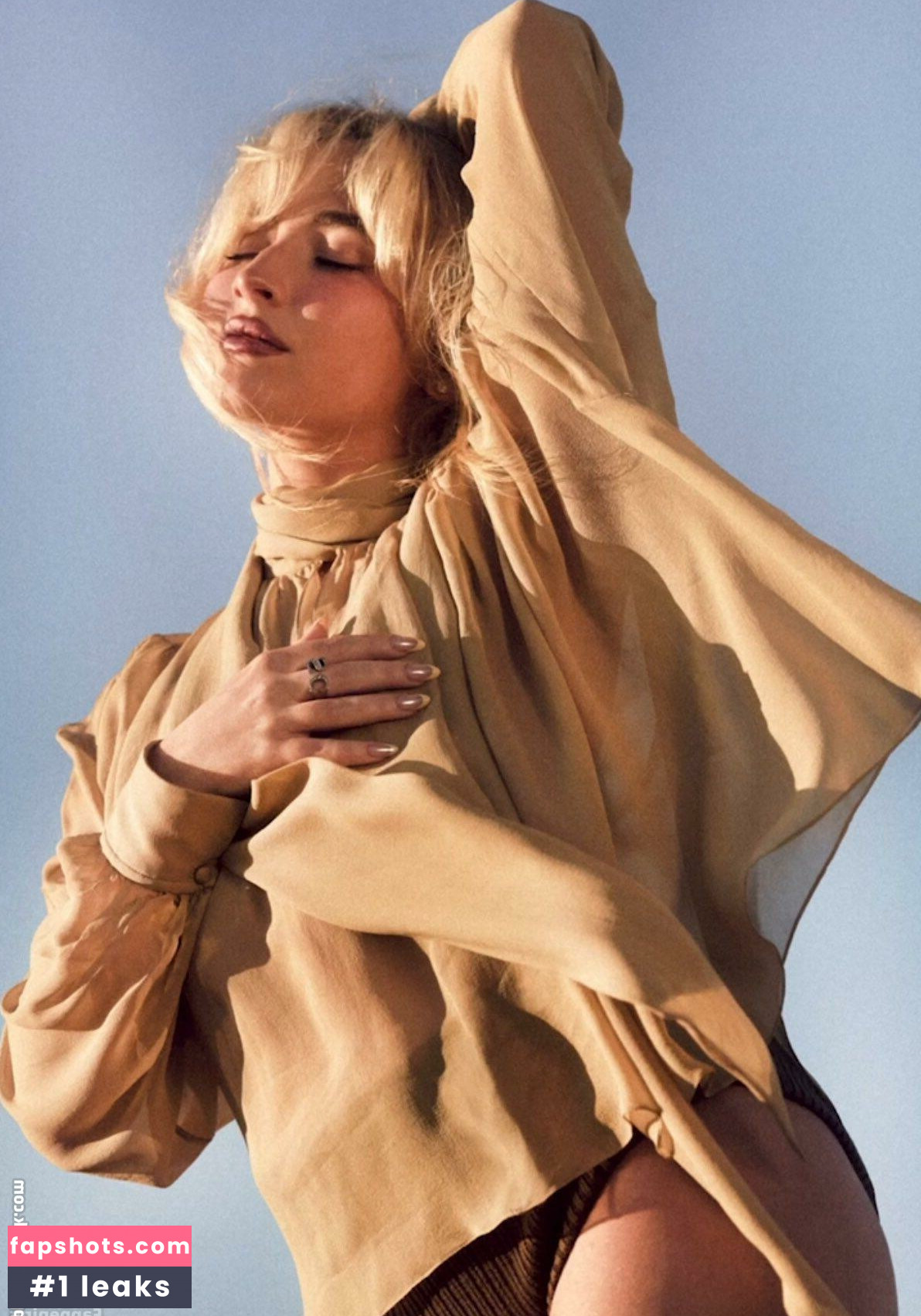 Sabrina Carpenter Filtración Desnuda OnlyFans Foto #426 - Fapshots