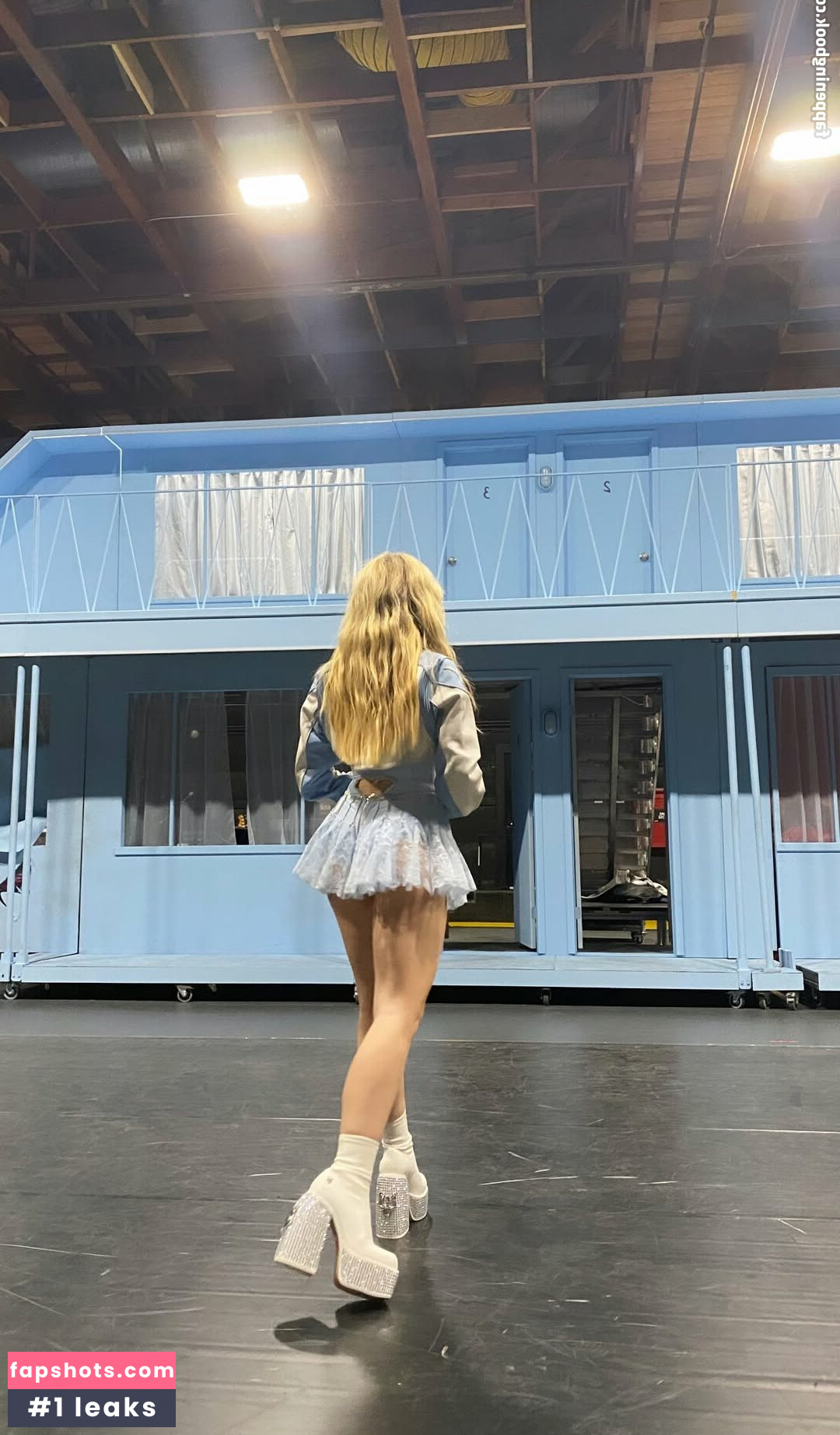 Sabrina Carpenter Filtración Desnuda OnlyFans Foto #515 - Fapshots
