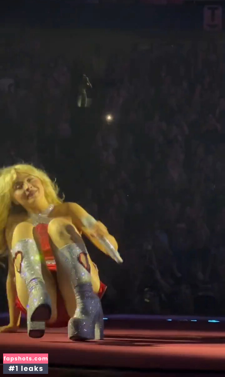 Sabrina Carpenter Filtración Desnuda OnlyFans Foto #613 - Fapshots