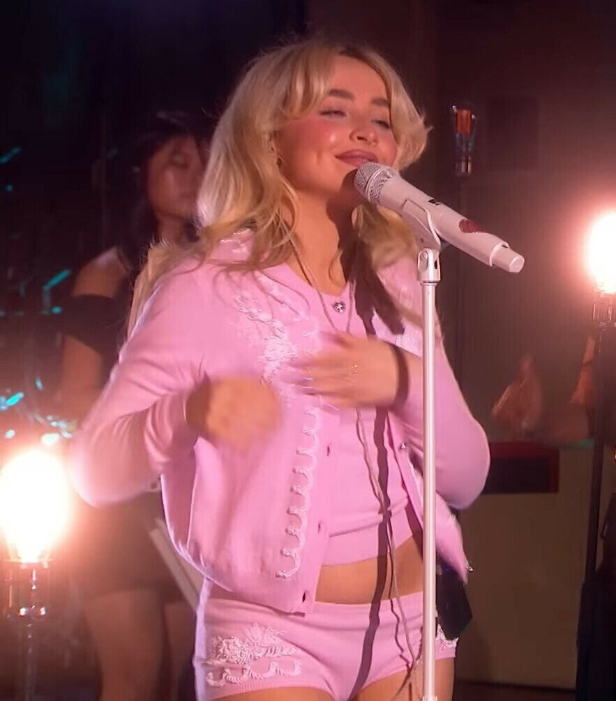 sabrina-carpenter Nahé úniky fotek pouze od fanoušků #1113 - Fapshots