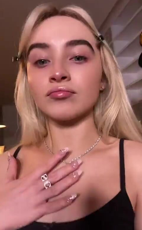 sabrina-carpenter gallery photo #1407