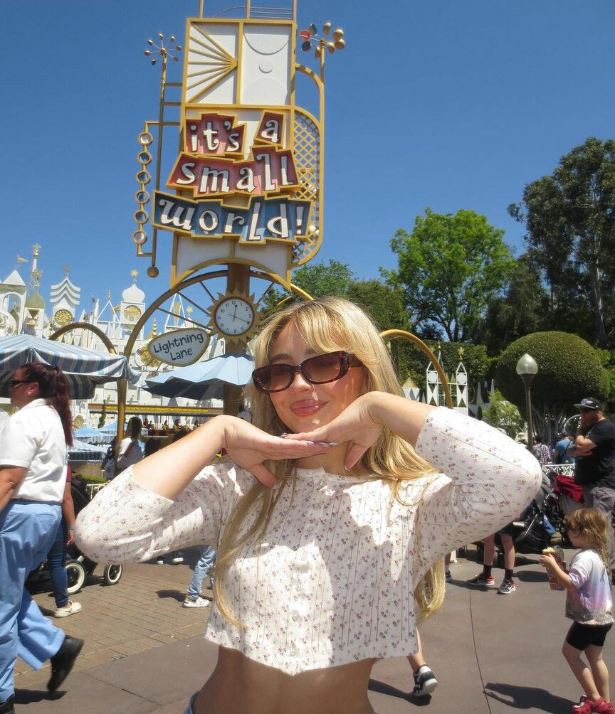 sabrina-carpenter gallery photo #1512