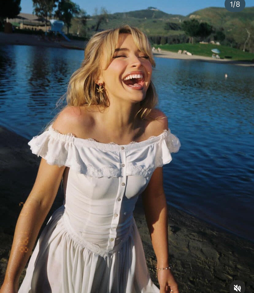 sabrina-carpenter gallery photo #1547