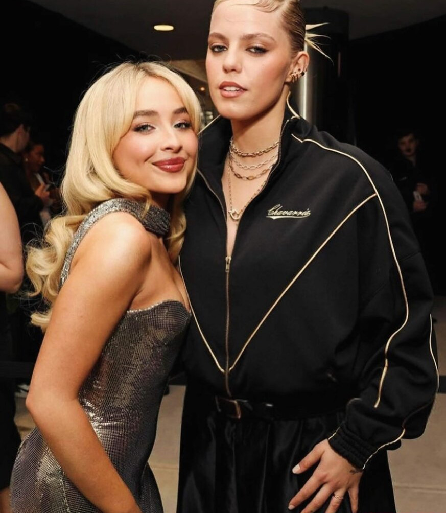 sabrina-carpenter Nahé úniky fotek pouze od fanoušků #179 - Fapshots