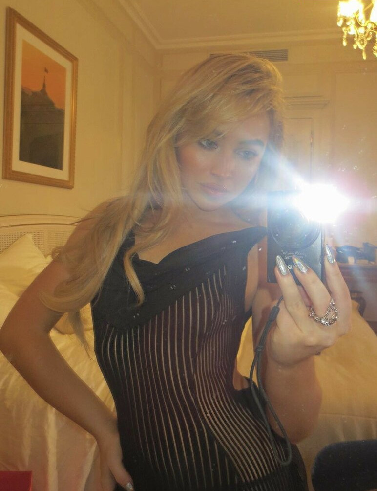 sabrina-carpenter gallery photo #2210