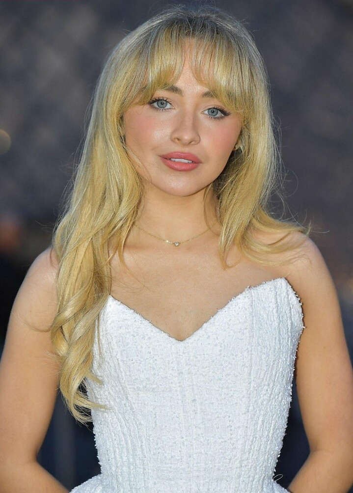 sabrina-carpenter gallery photo #2220