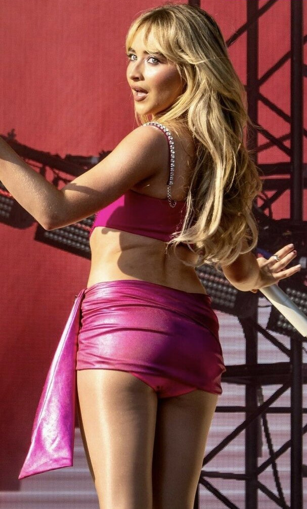 sabrina-carpenter gallery photo #2382