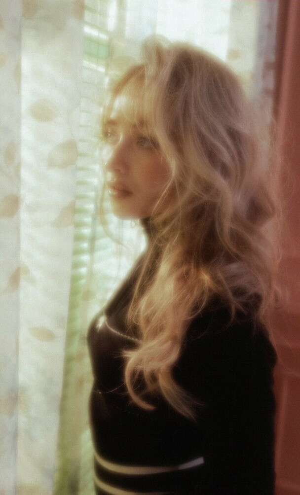 sabrina-carpenter gallery photo #2393