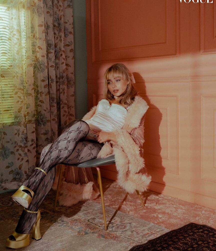 sabrina-carpenter gallery photo #2402