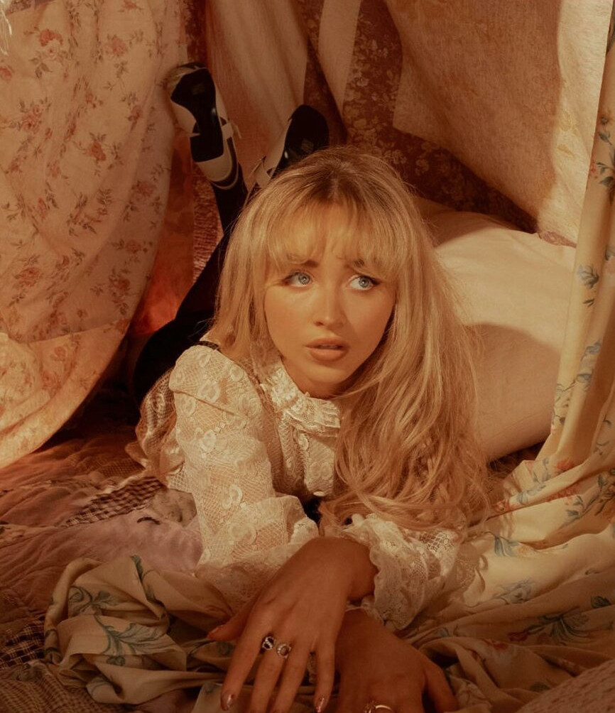 sabrina-carpenter gallery photo #2405