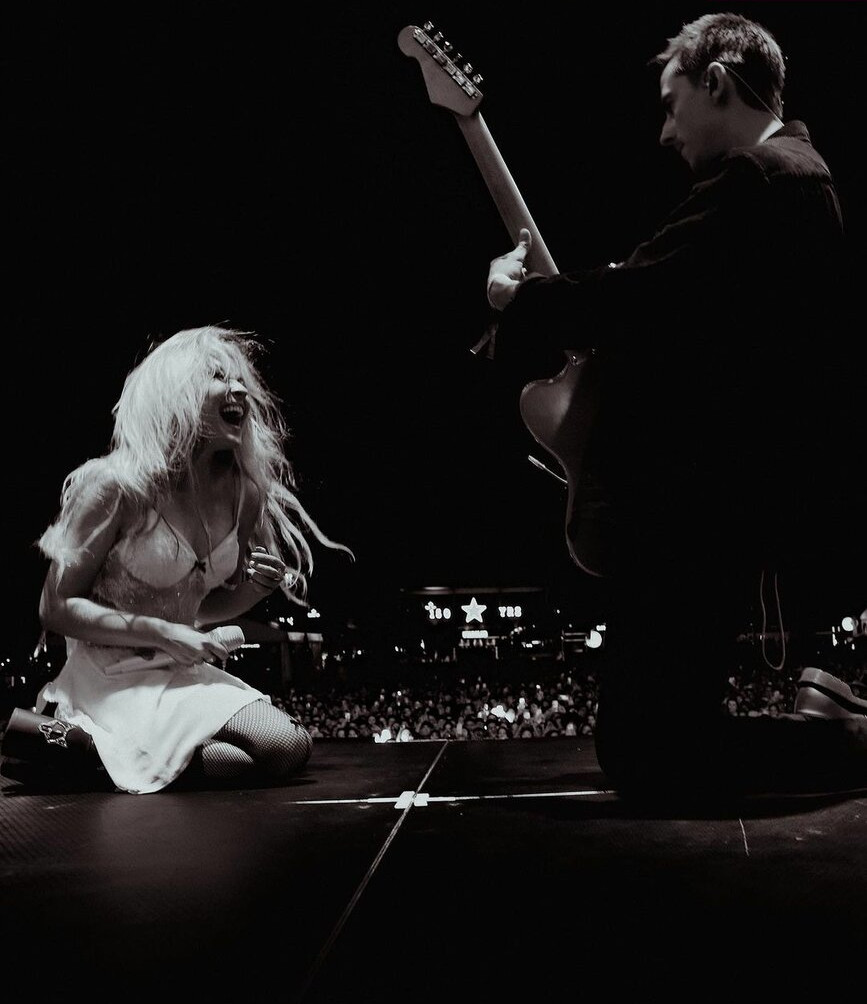 sabrina-carpenter gallery photo #2433