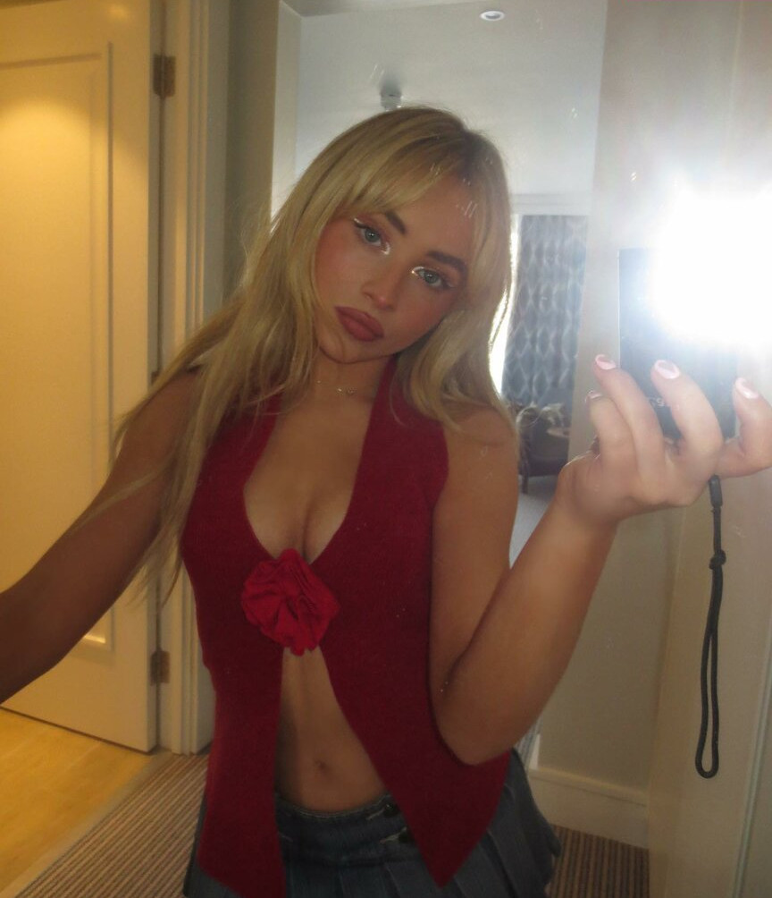 sabrina-carpenter gallery photo #2522