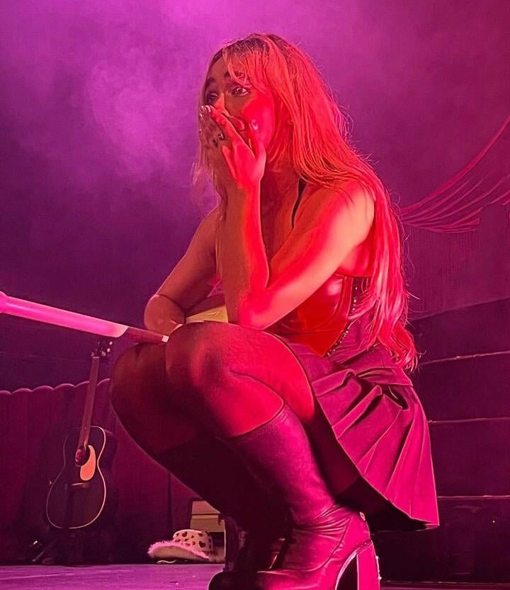 sabrina-carpenter gallery photo #2537