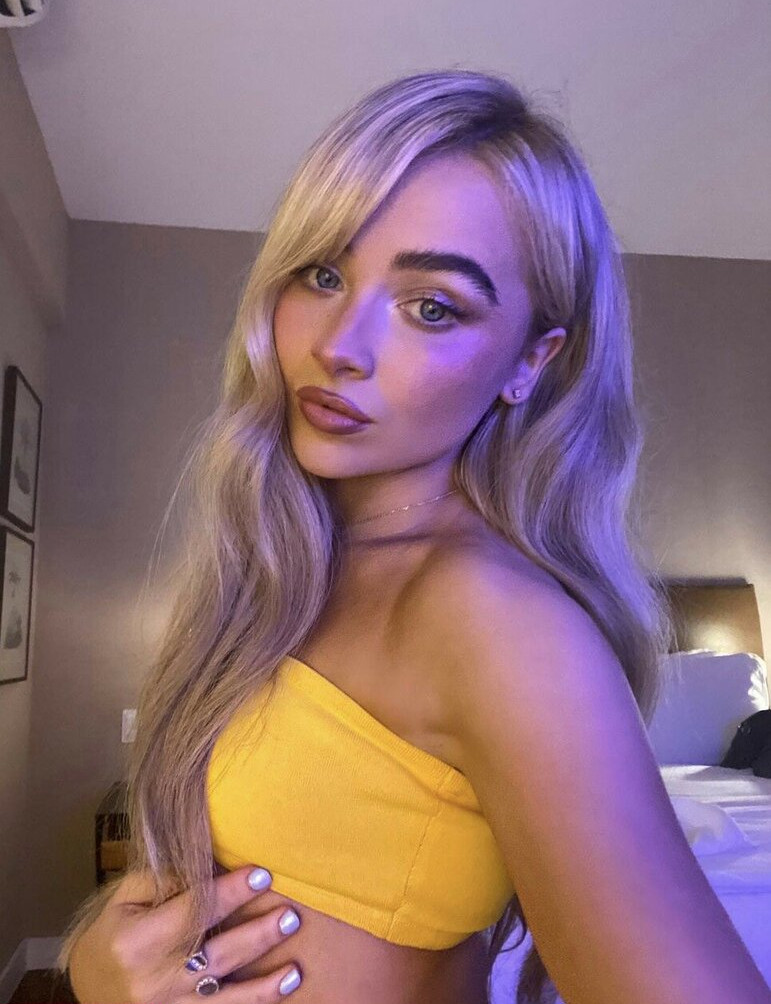 sabrina-carpenter gallery photo #2578