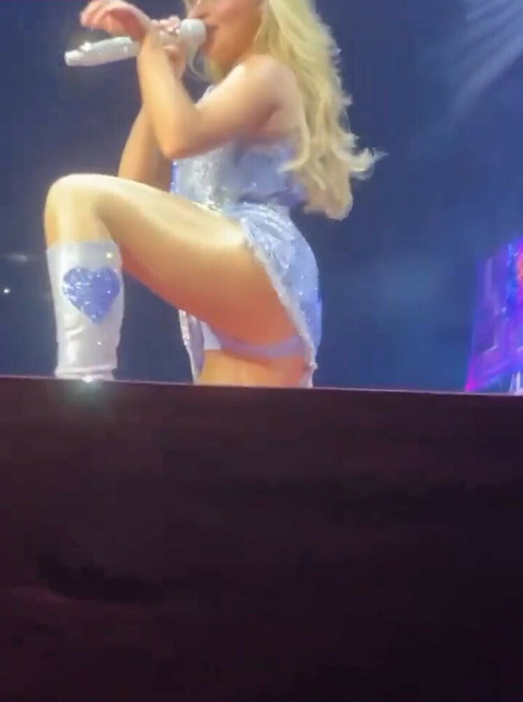 sabrina-carpenter Nahé úniky fotek pouze od fanoušků #260 - Fapshots