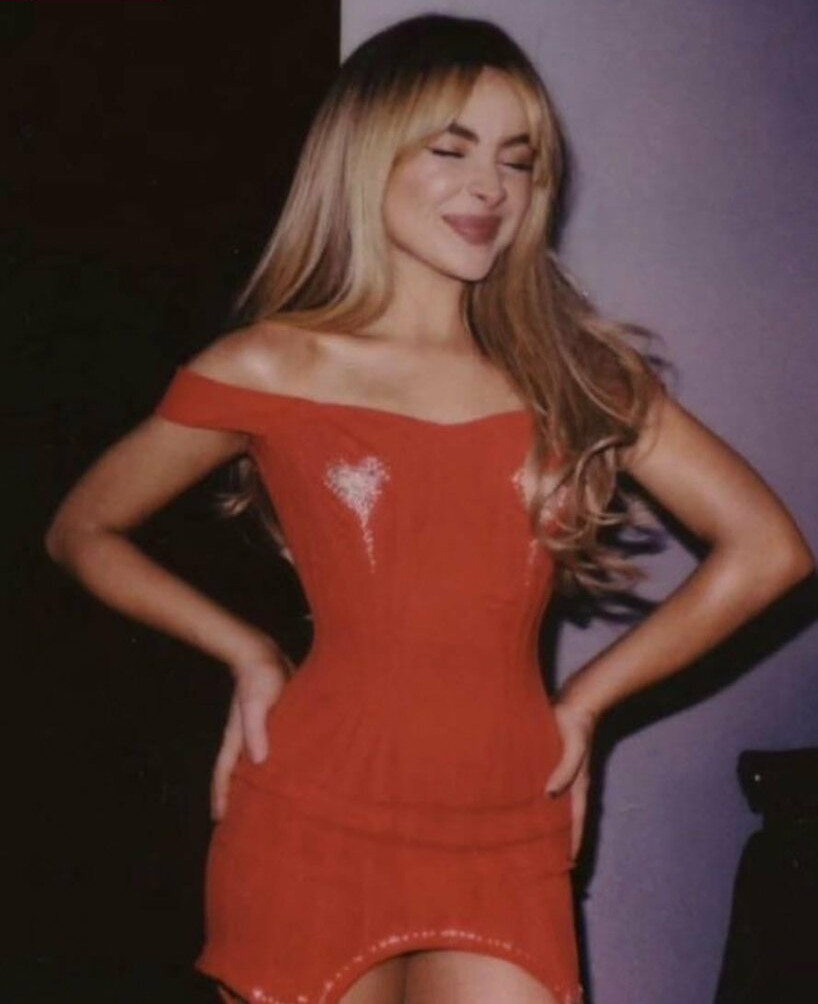 sabrina-carpenter gallery photo #2623