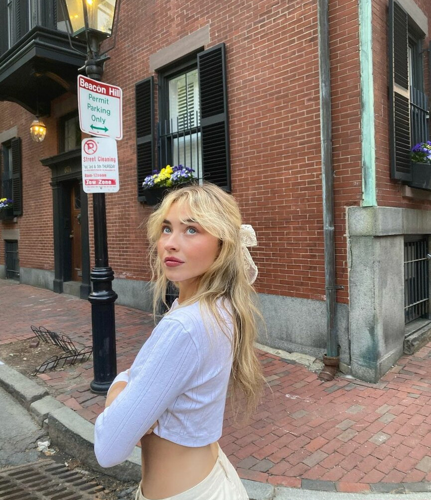 sabrina-carpenter gallery photo #2650