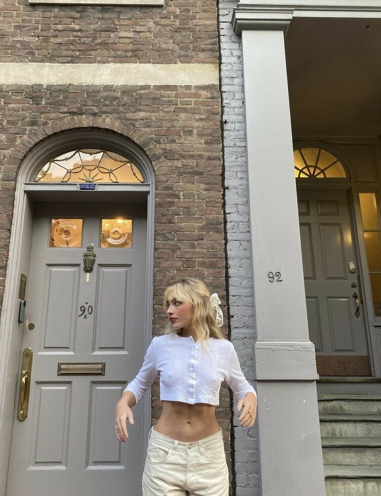 sabrina-carpenter gallery photo #2654