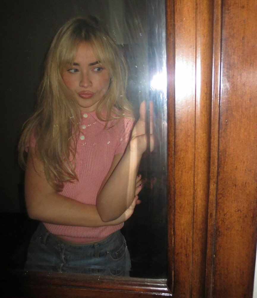 sabrina-carpenter gallery photo #2662