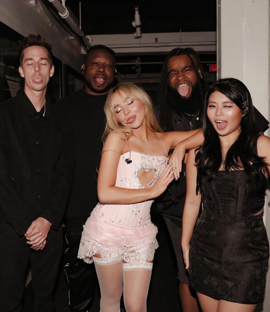 sabrina-carpenter gallery photo #2673