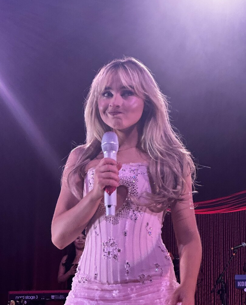 sabrina-carpenter gallery photo #2707