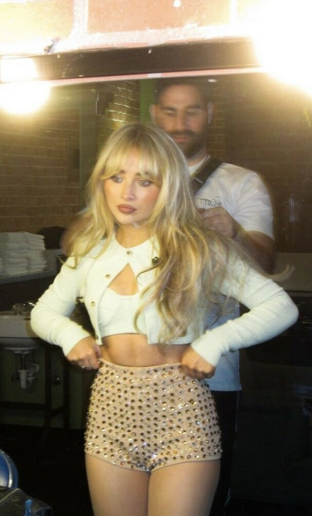 sabrina-carpenter gallery photo #2728