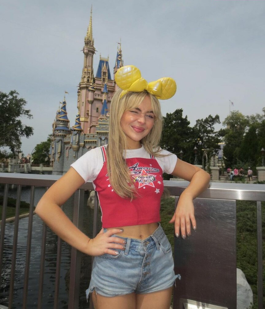 sabrina-carpenter gallery photo #2784