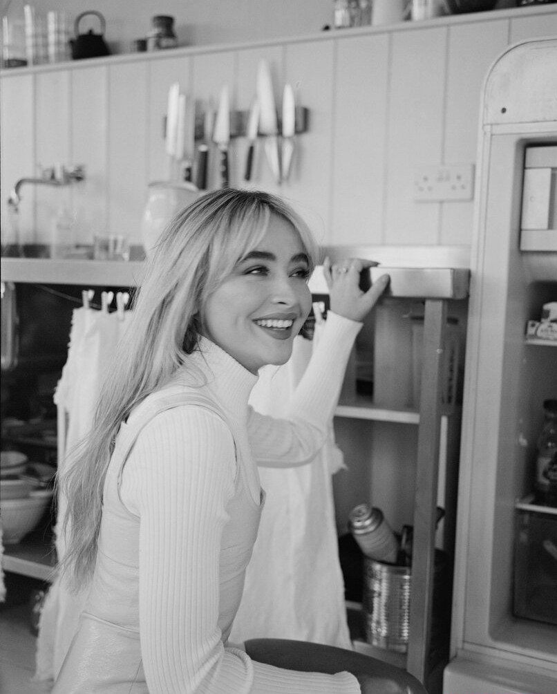 sabrina-carpenter gallery photo #2788