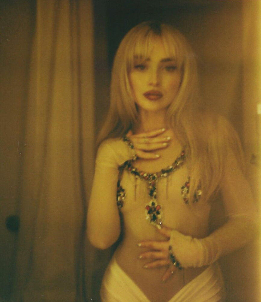 sabrina-carpenter gallery photo #2801