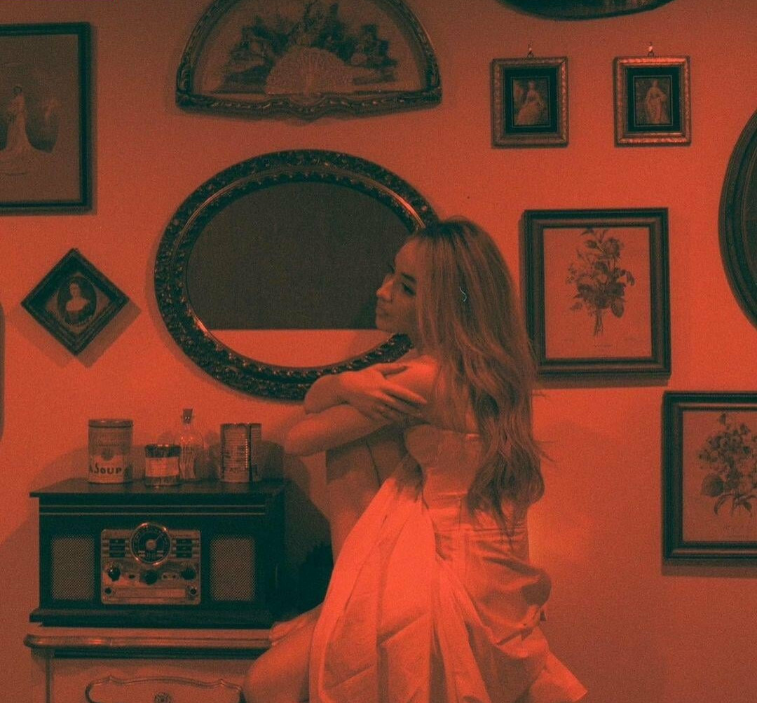 sabrina-carpenter gallery photo #2934