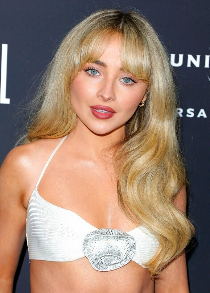 sabrina-carpenter gallery photo #2994