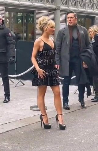 sabrina-carpenter gallery photo #3084