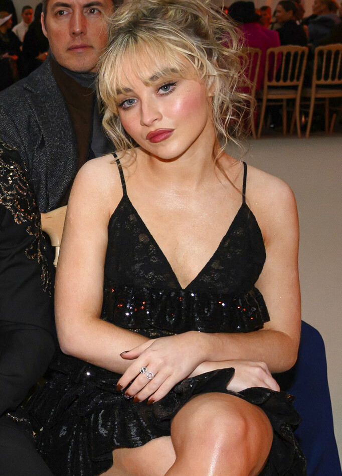 sabrina-carpenter gallery photo #3086