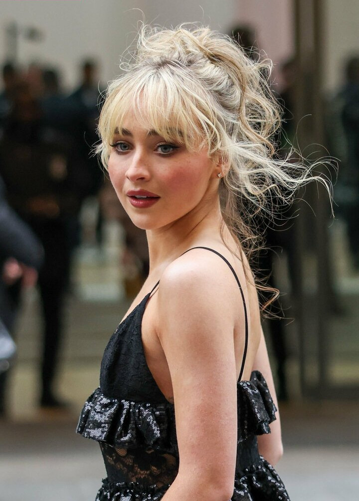 sabrina-carpenter gallery photo #3095