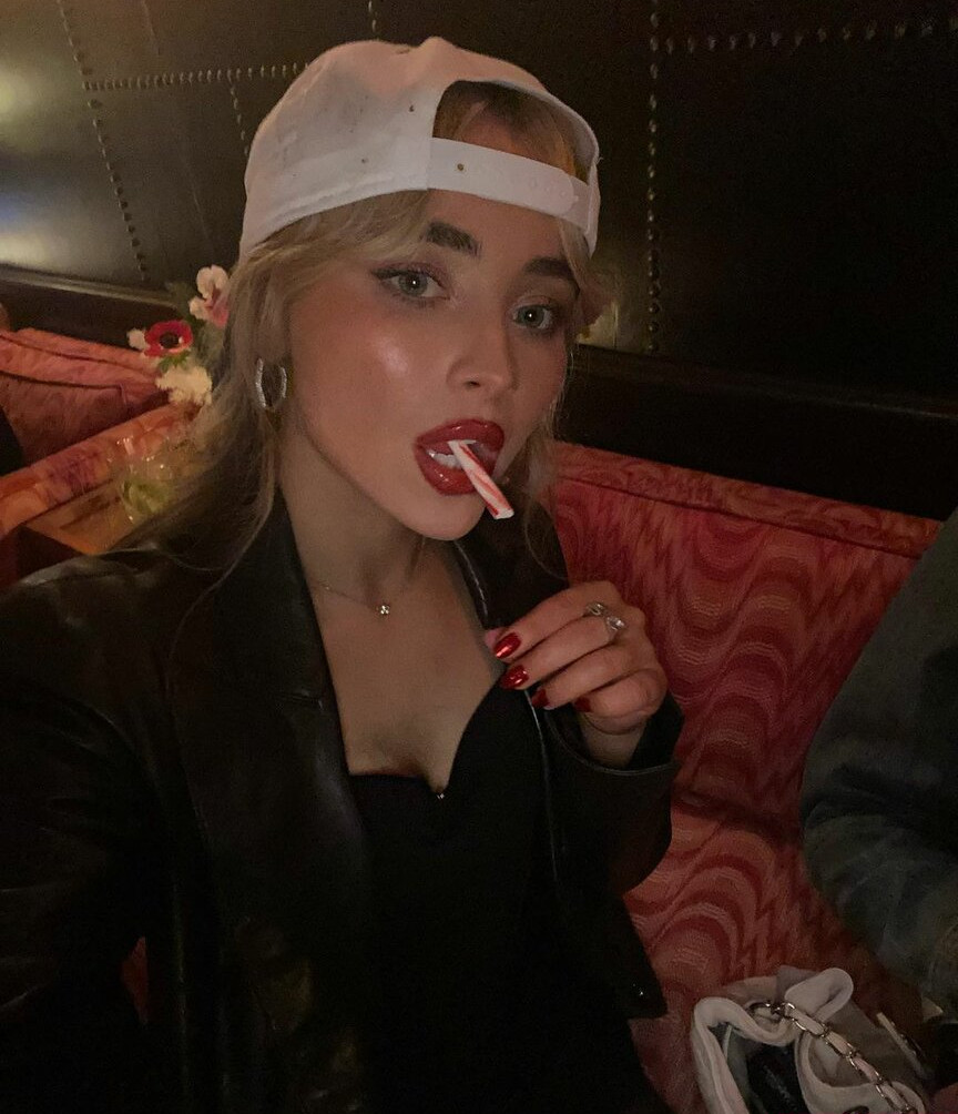 sabrina-carpenter Nude Leaks OnlyFans Photos #3209 - LeakJerk