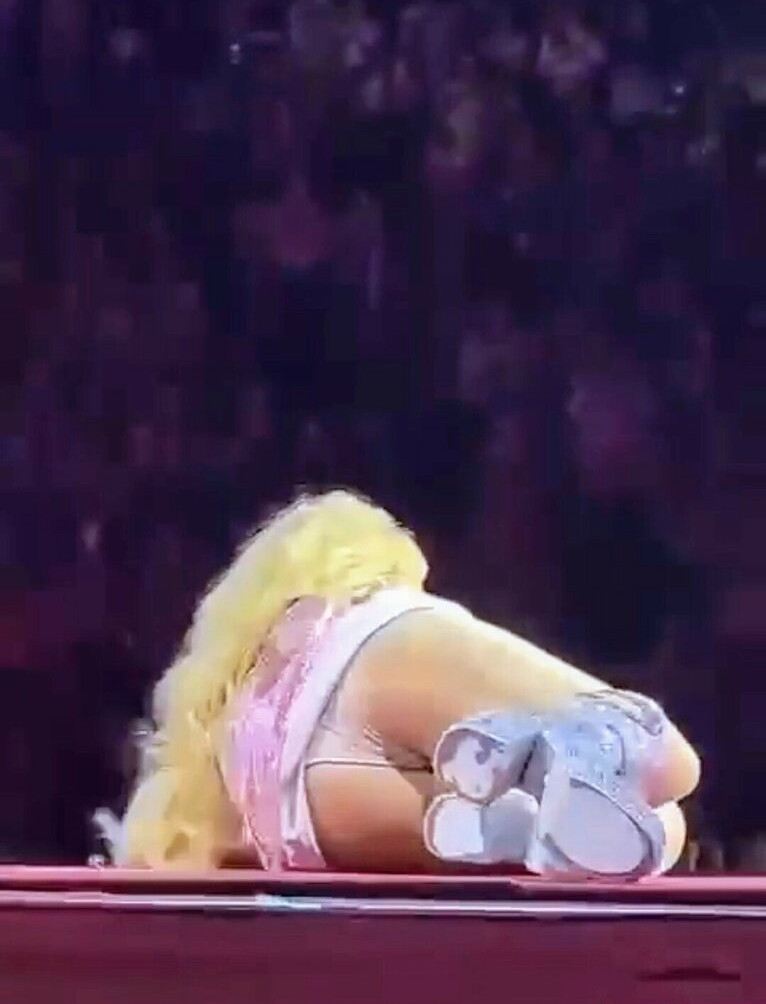 sabrina-carpenter Nahé úniky fotek pouze od fanoušků #381 - Fapshots