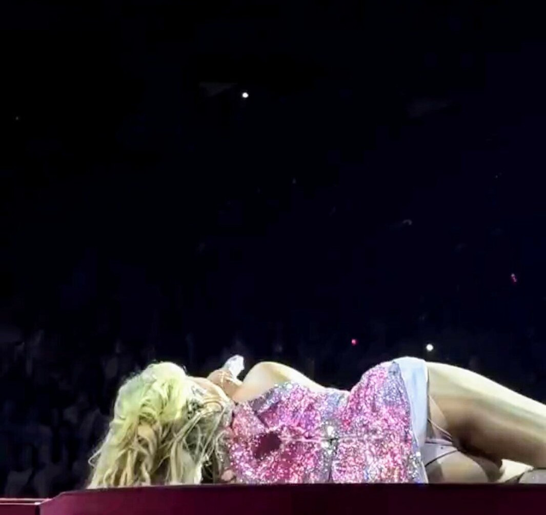 sabrina-carpenter Nahé úniky fotek pouze od fanoušků #385 - Fapshots