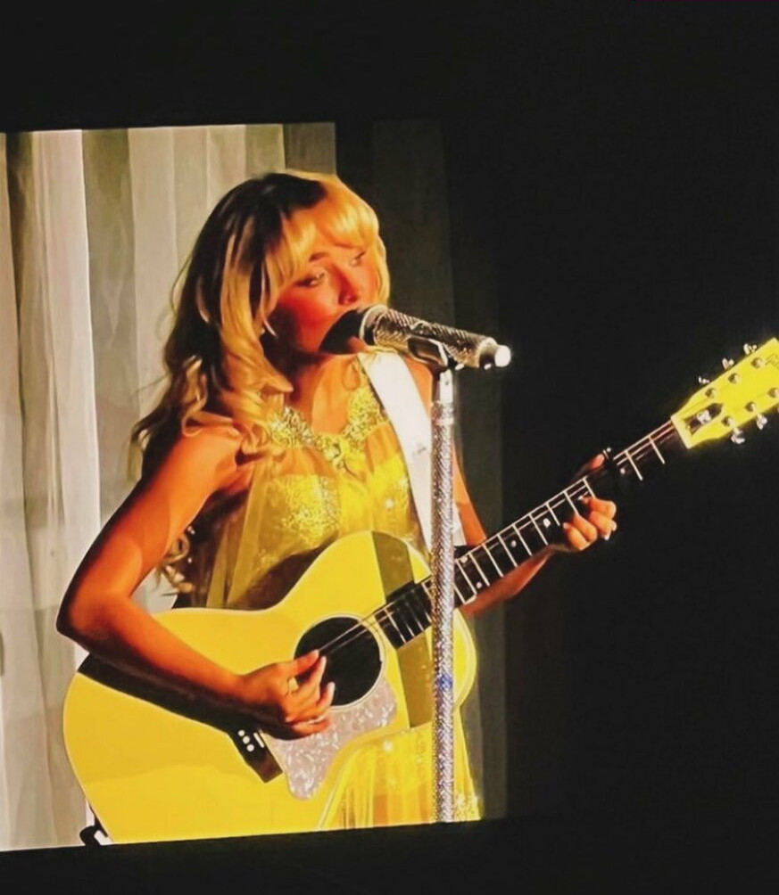 sabrina-carpenter Nahé úniky fotek pouze od fanoušků #398 - Fapshots