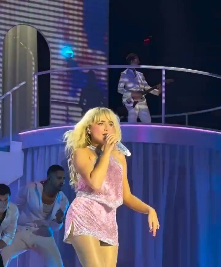 sabrina-carpenter Nahé úniky fotek pouze od fanoušků #412 - Fapshots