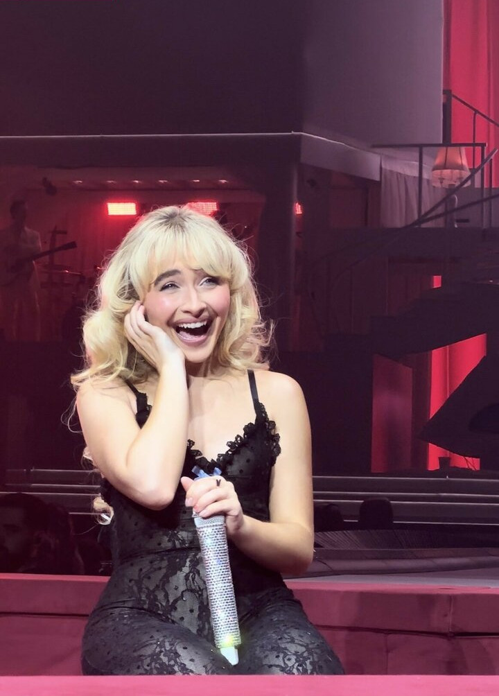 sabrina-carpenter Nahé úniky fotek pouze od fanoušků #498 - Fapshots