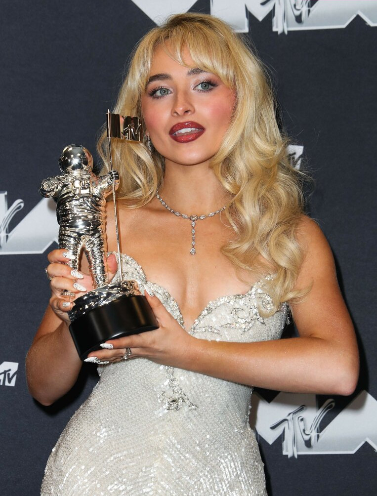 sabrina-carpenter Nahé úniky fotek pouze od fanoušků #530 - Fapshots