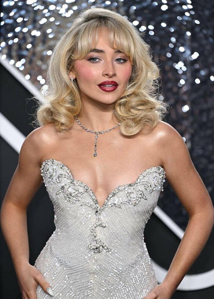 sabrina-carpenter Nahé úniky fotek pouze od fanoušků #566 - Fapshots