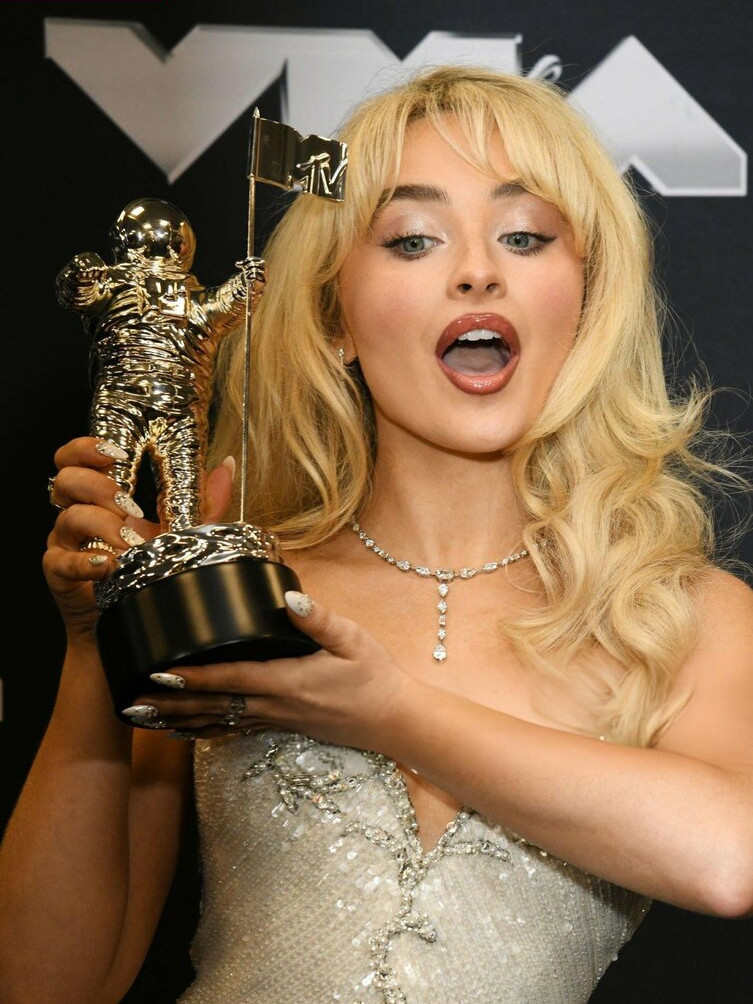 sabrina-carpenter Nahé úniky fotek pouze od fanoušků #595 - Fapshots