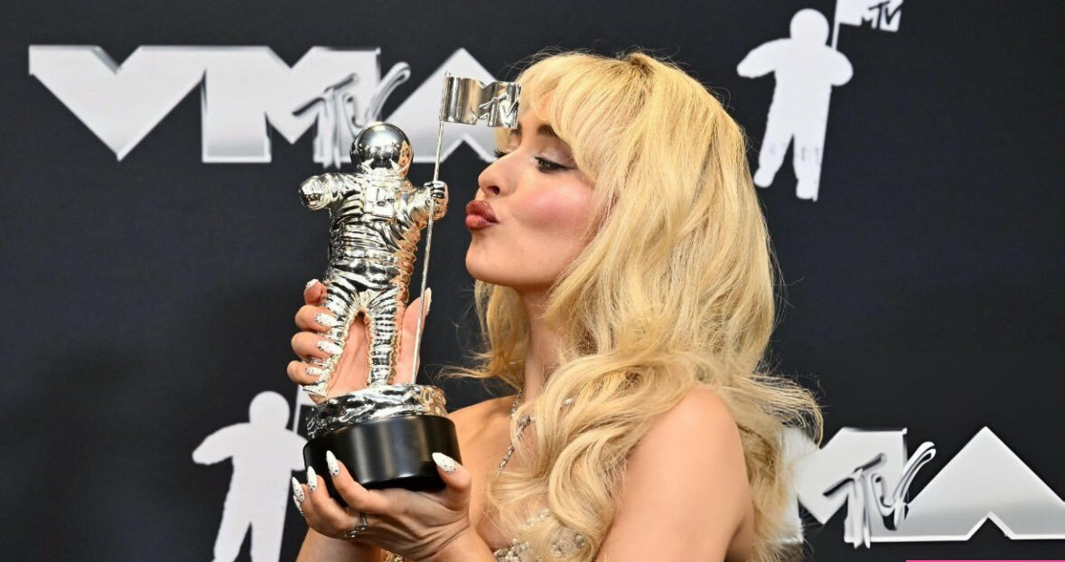 sabrina-carpenter Nahé úniky fotek pouze od fanoušků #597 - Fapshots